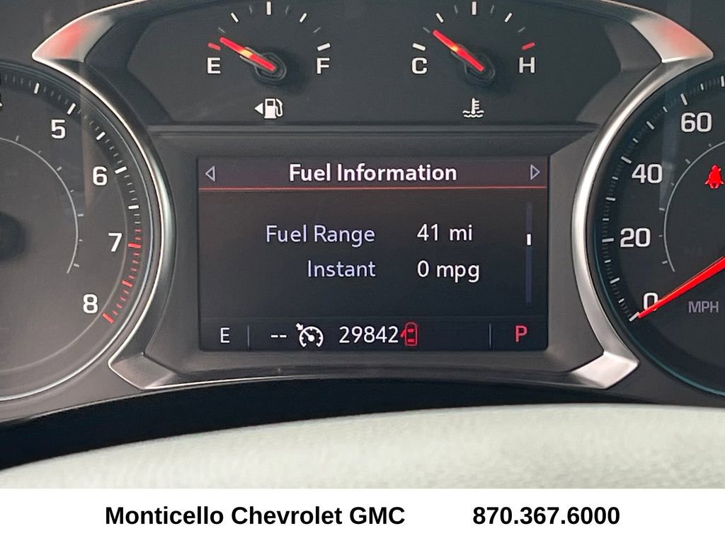 Used 2023 Chevrolet Traverse LT FWD image 14
