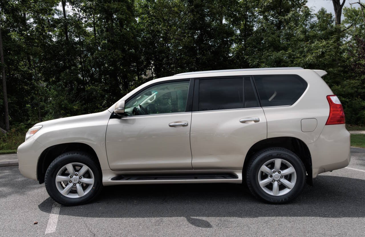 Used 2010 Lexus GX 460 w/ Comfort Plus Pkg AWD/4WD image 5