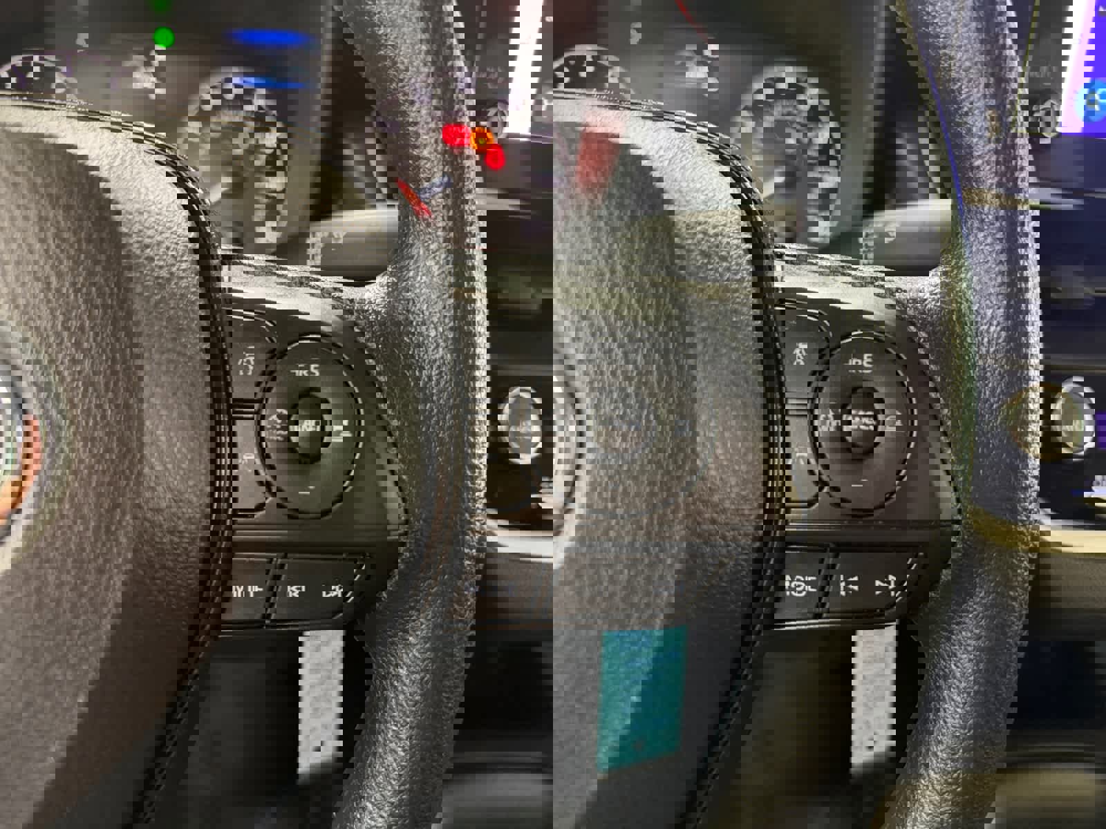 Used 2024 Toyota Corolla LE image 22