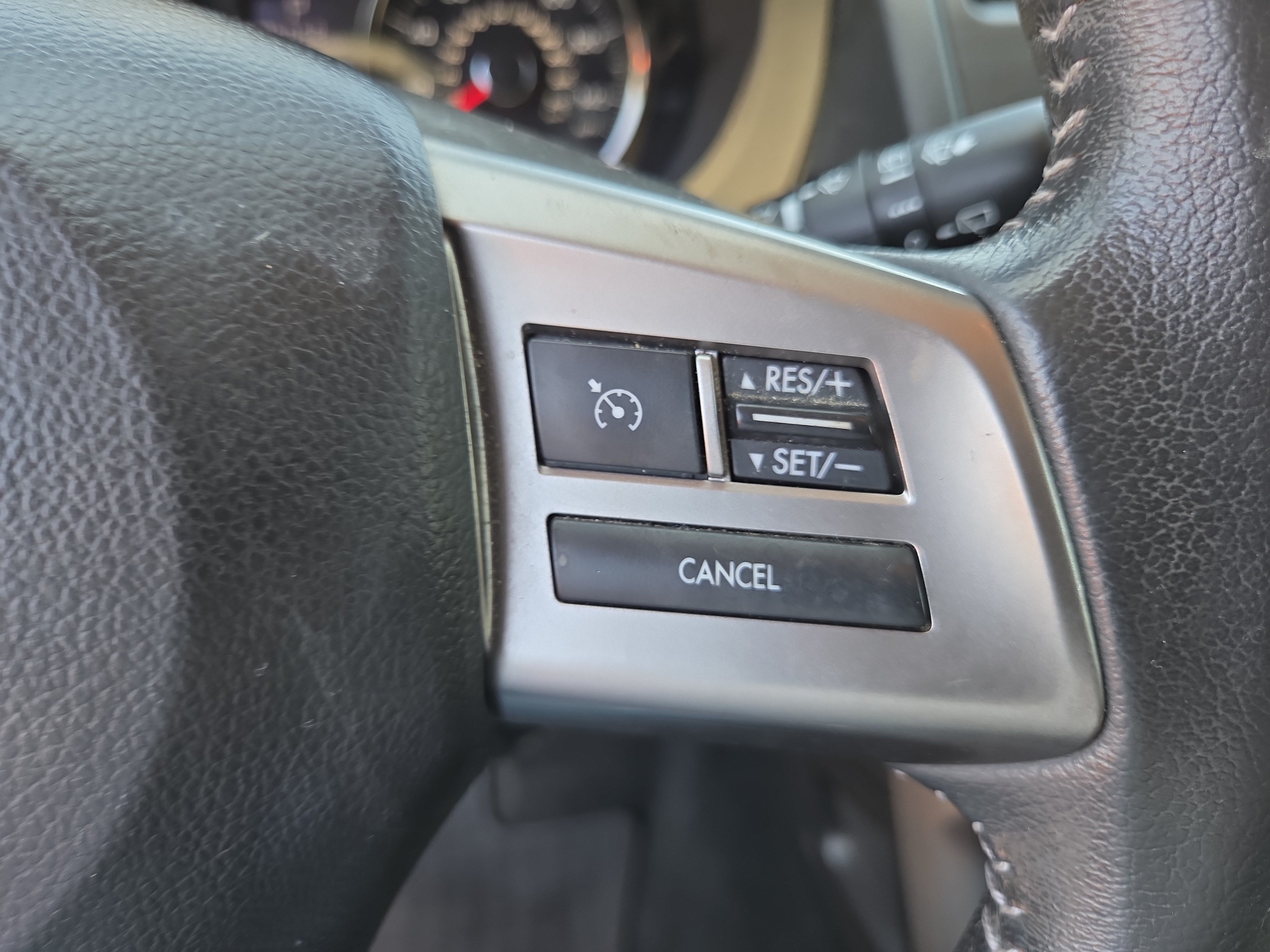 Used 2015 Subaru Forester 2.5i Touring AWD/4WD image 28