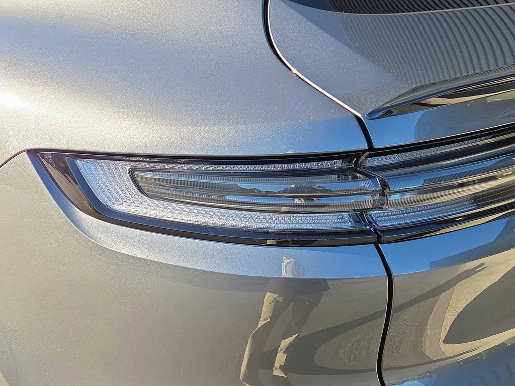 New 2026 Porsche Cayenne Coupe image 26