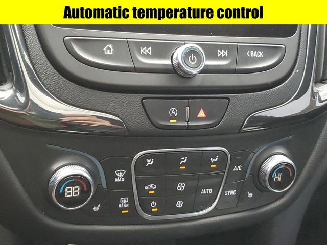 Used 2023 Chevrolet Equinox RS w/ RS Leather Package image 19