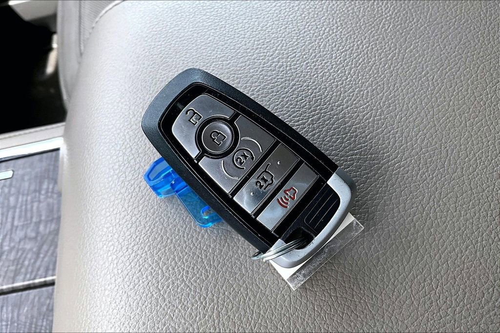 Used 2020 Ford Expedition Max Limited w/ Equipment Group 301A RWD image 11