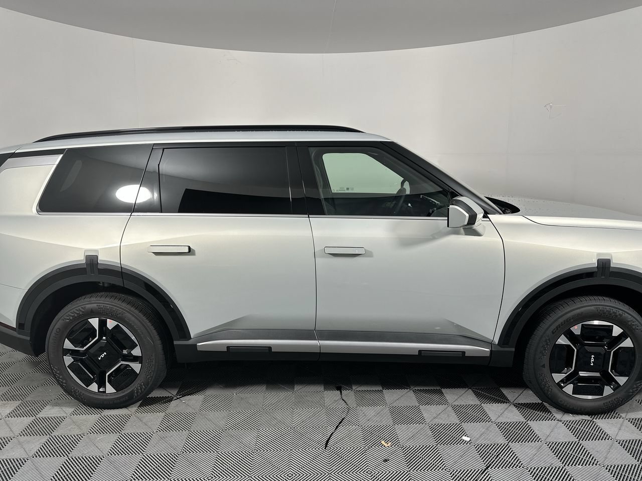 New 2027 Kia Telluride EX FWD image 18