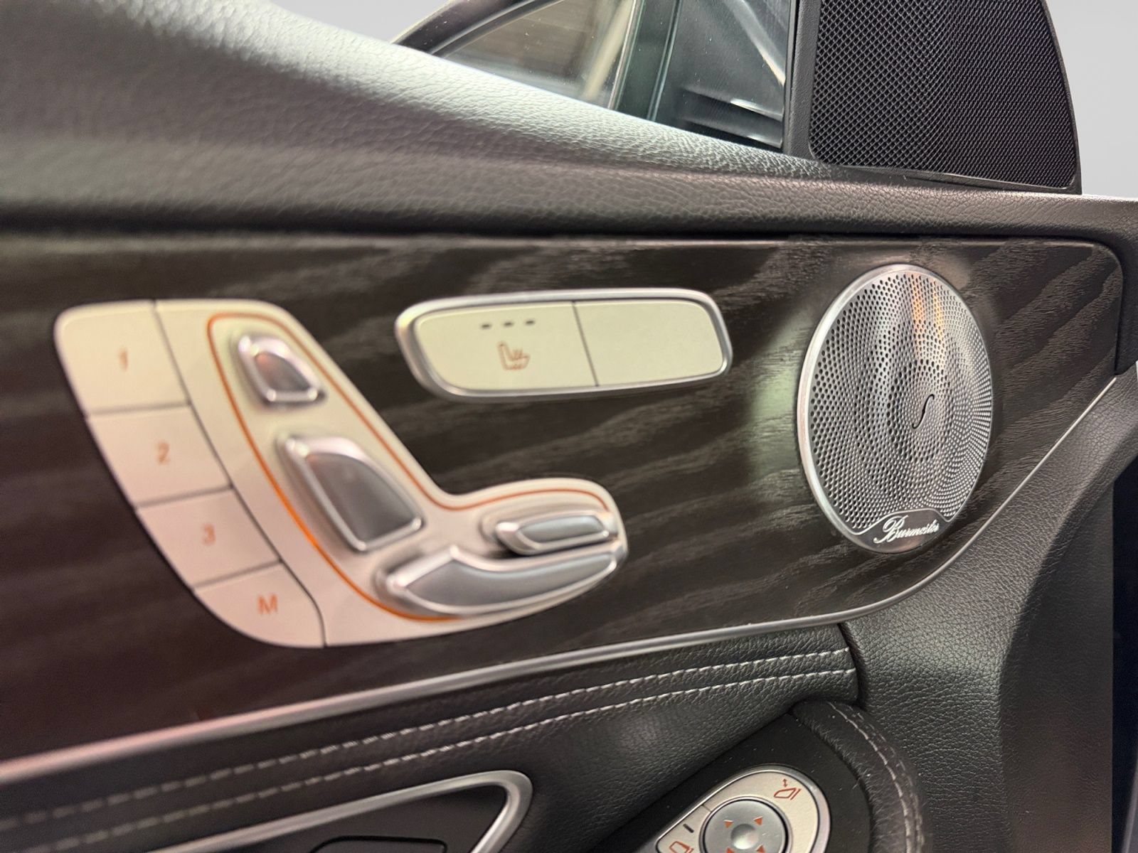 Used 2015 Mercedes-Benz C 300 4MATIC Sedan w/ Multimedia Package image 35