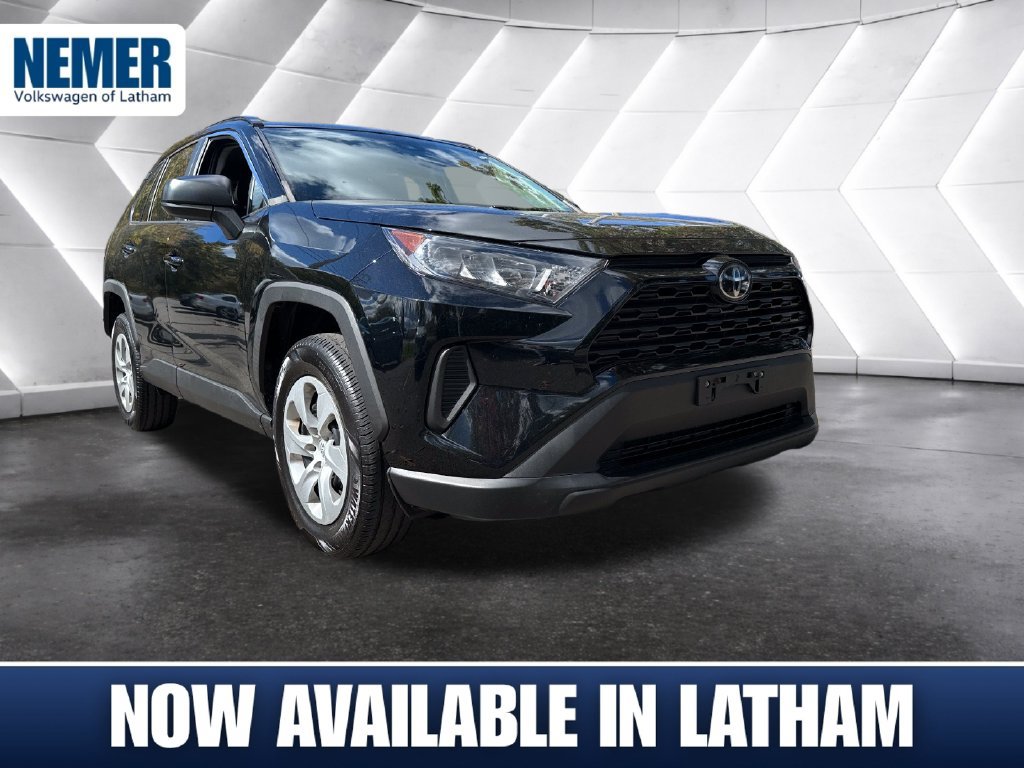 Used 2019 Toyota RAV4 LE AWD/4WD image 5