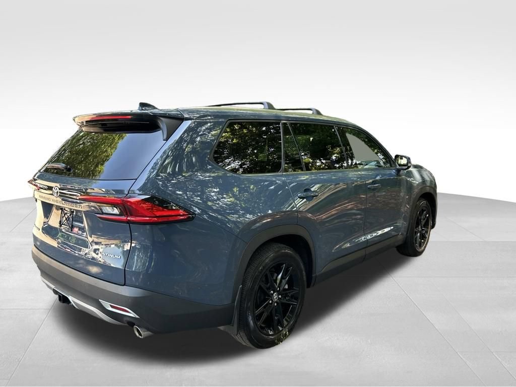 Used 2024 Toyota Grand Highlander AWD Hybrid image 5