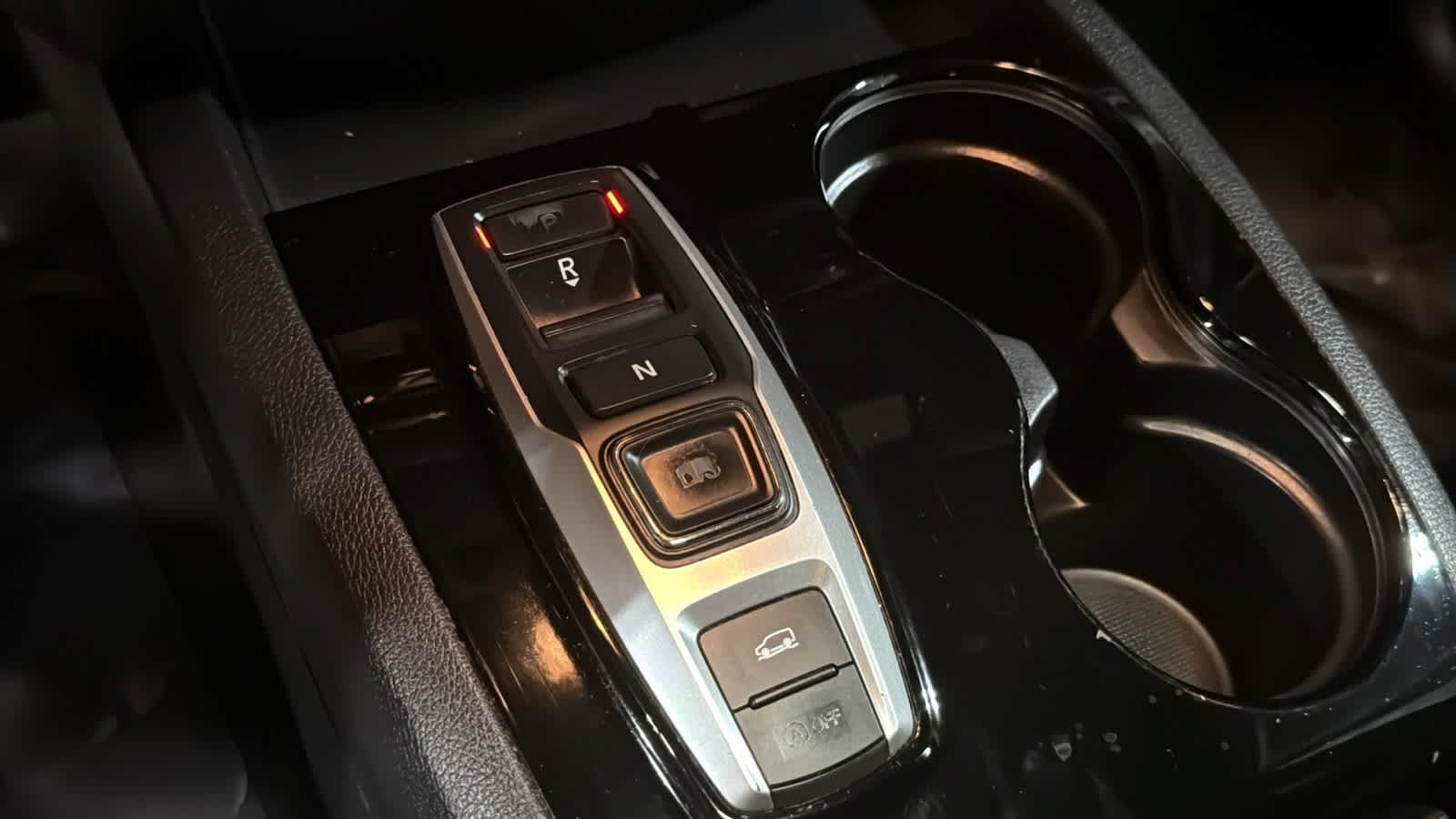 Used 2016 Honda Pilot Touring image 17