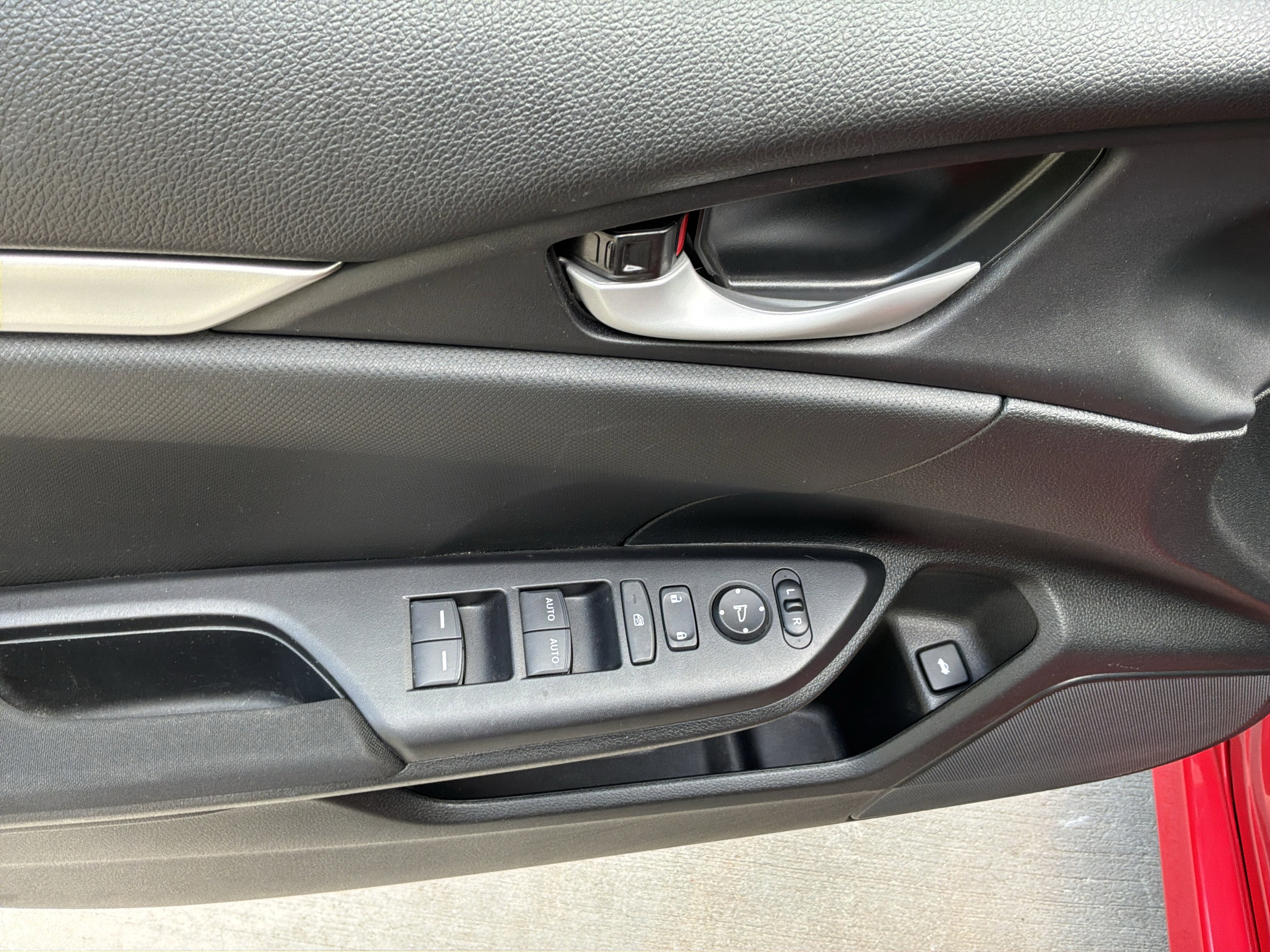 Used 2021 Honda Civic LX image 15