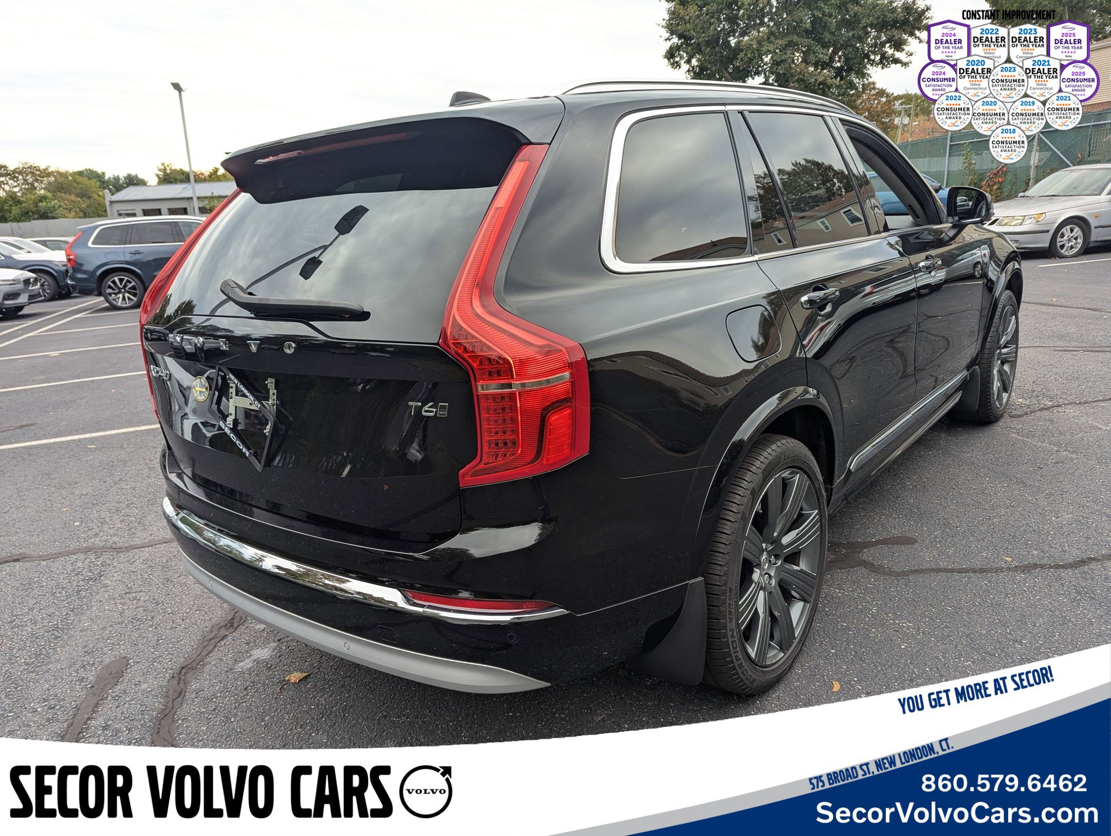 Certified 2022 Volvo XC90 T6 Inscription w/ Climate Package image 4
