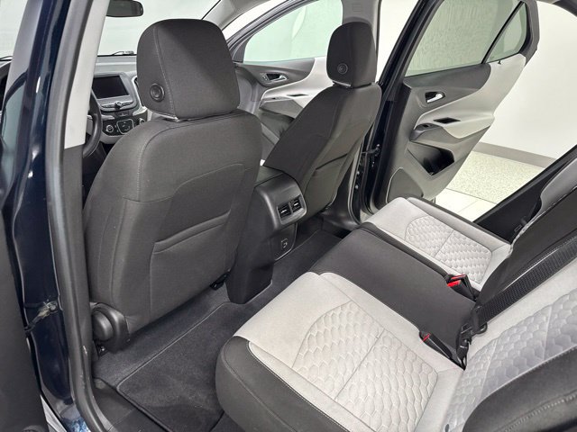 Used 2020 Chevrolet Equinox LS AWD/4WD image 22