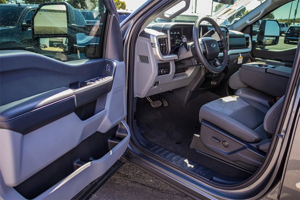 New 2026 Ford F250 XLT image 21