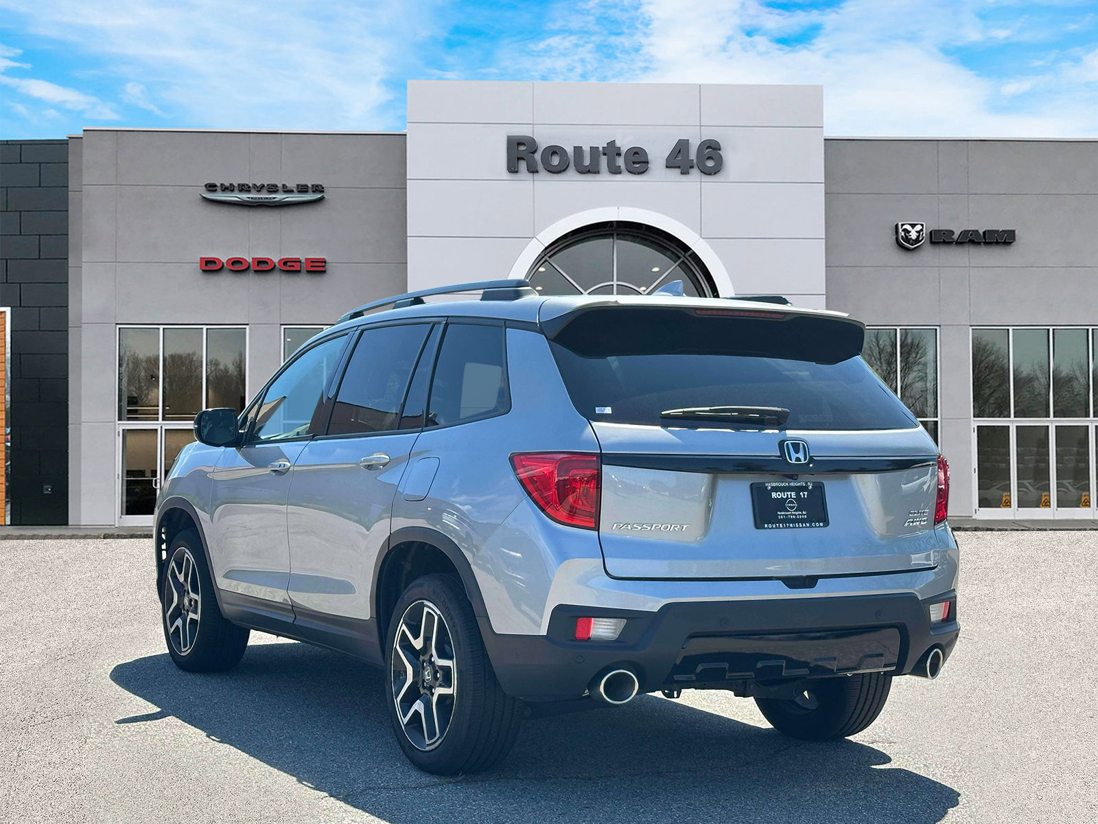 Used 2023 Honda Passport Elite image 4