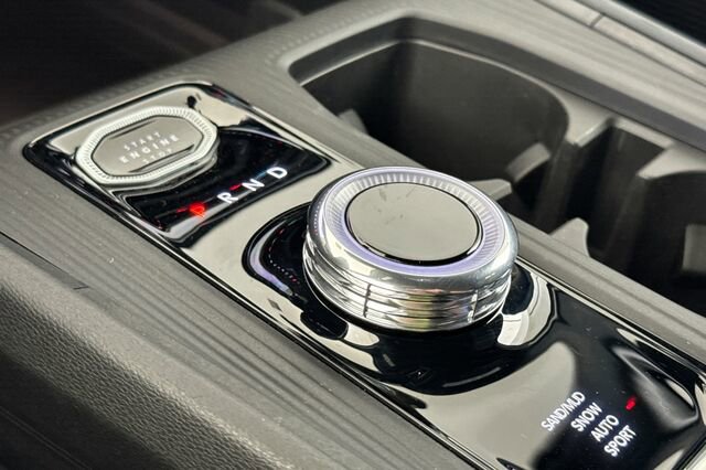 New 2026 Jeep Cherokee Laredo image 18