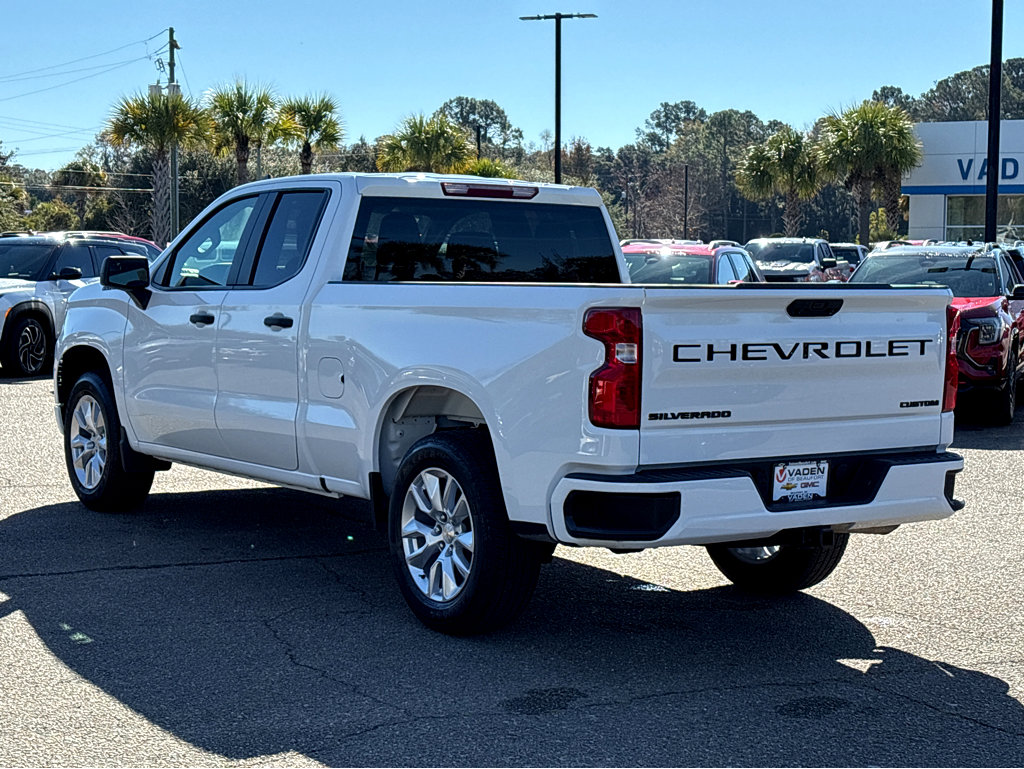 Used 2025 Chevrolet Silverado 1500 Custom image 33