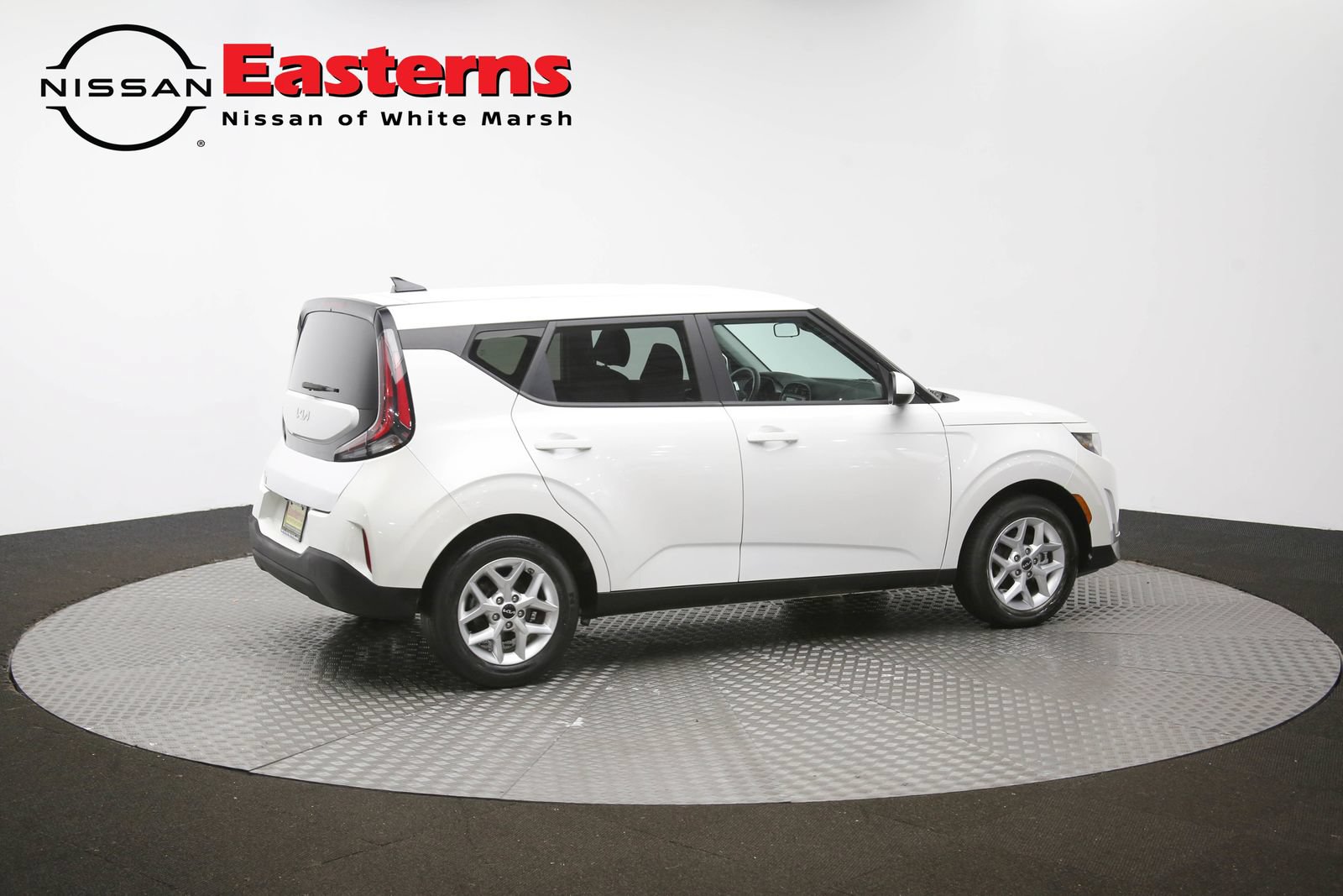 Used 2024 Kia Soul LX w/ Option Group 015 FWD image 41