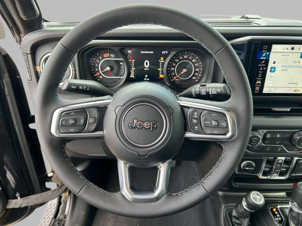 New 2026 Jeep Wrangler Unlimited Sahara AWD/4WD image 10