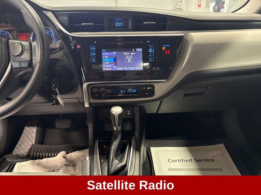 Used 2018 Toyota Corolla LE FWD image 10