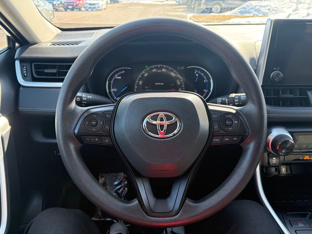 Certified 2025 Toyota RAV4 XLE AWD/4WD image 19