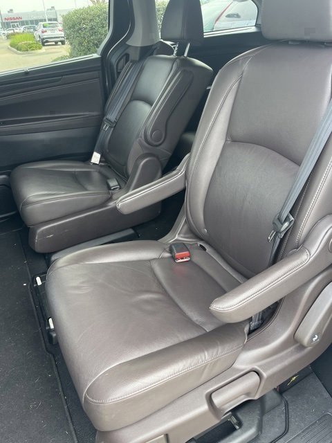 Used 2018 Honda Odyssey Elite image 12