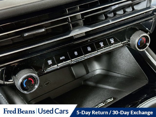 Used 2026 Chevrolet Traverse LT w/ Driver Confidence Package FWD image 23