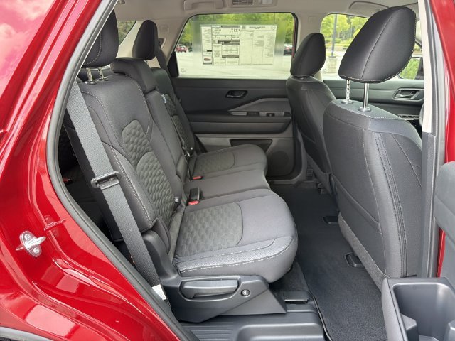 New 2026 Nissan Pathfinder SV FWD image 17