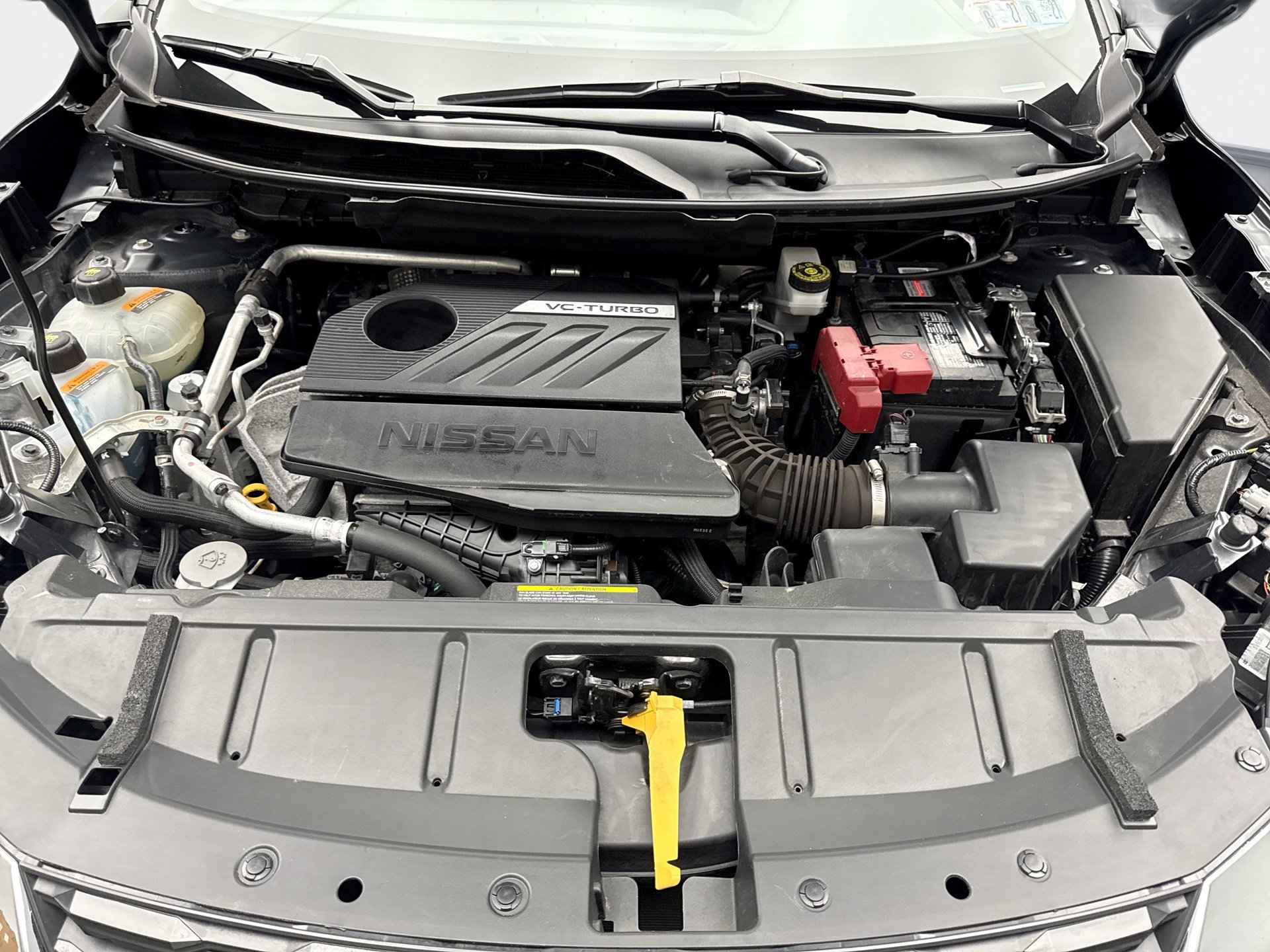 Used 2023 Nissan Rogue S AWD/4WD image 27