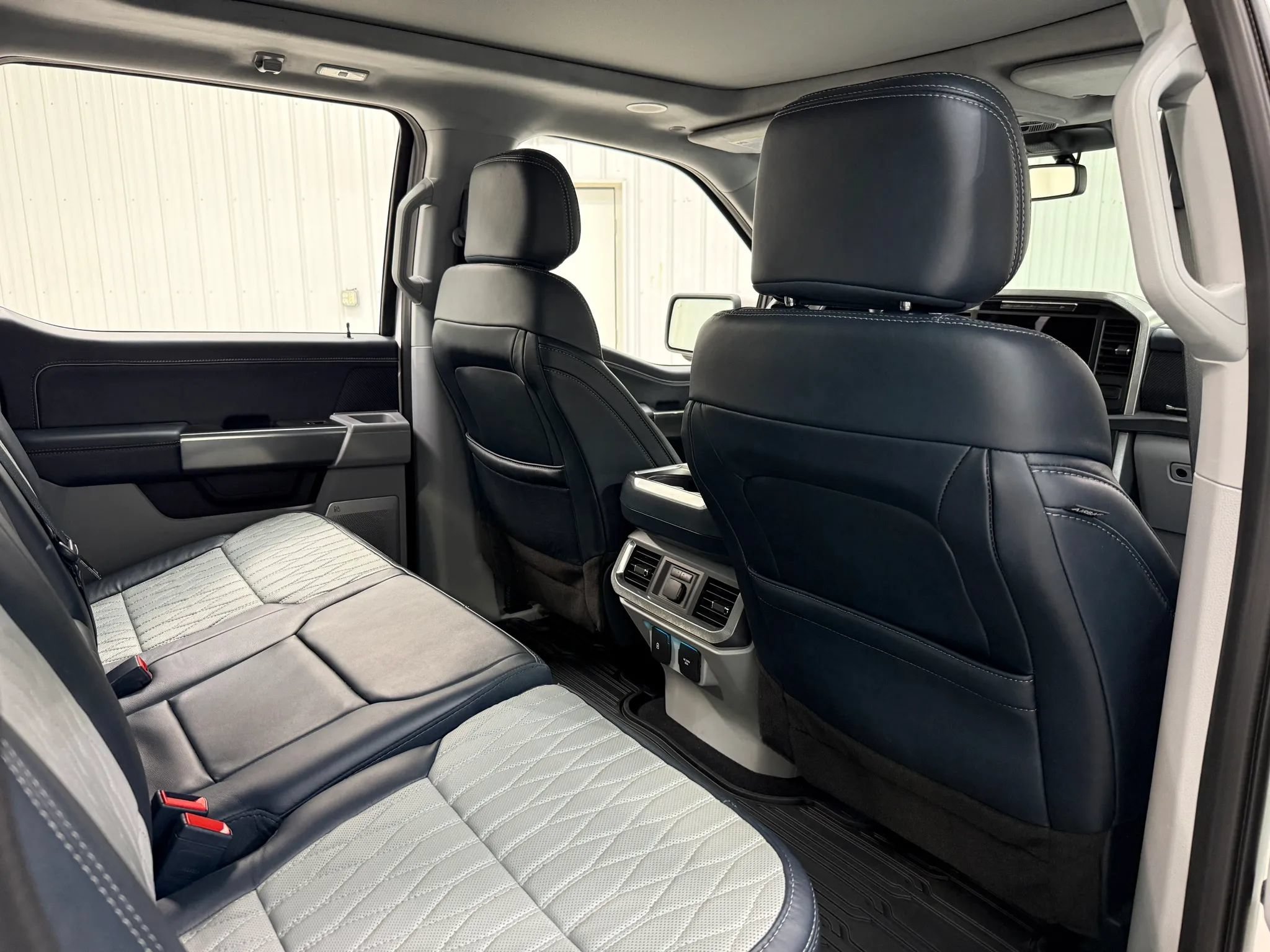 Used 2023 Ford F150 Limited AWD/4WD image 17