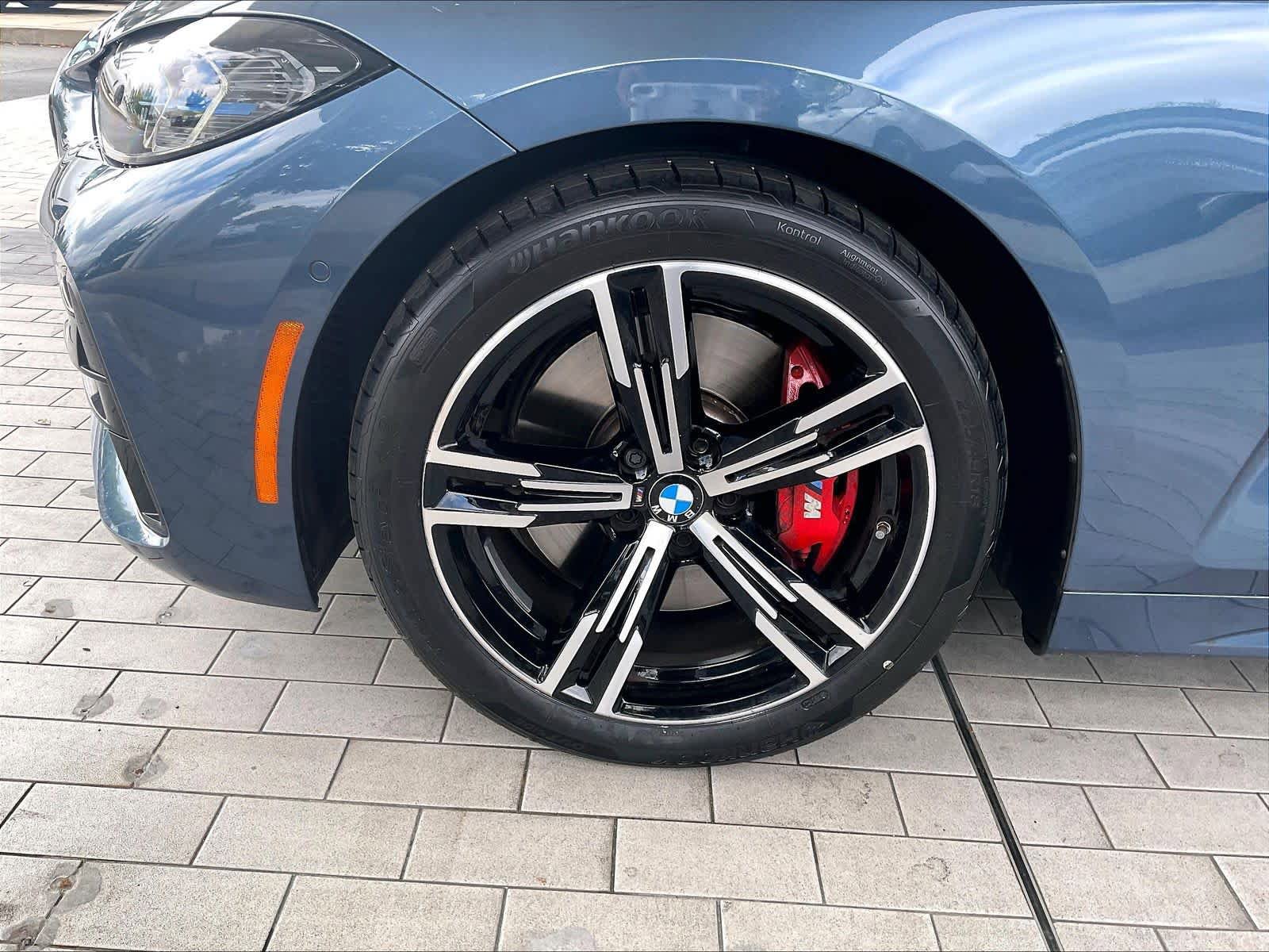 Used 2024 BMW M440i Coupe RWD image 12