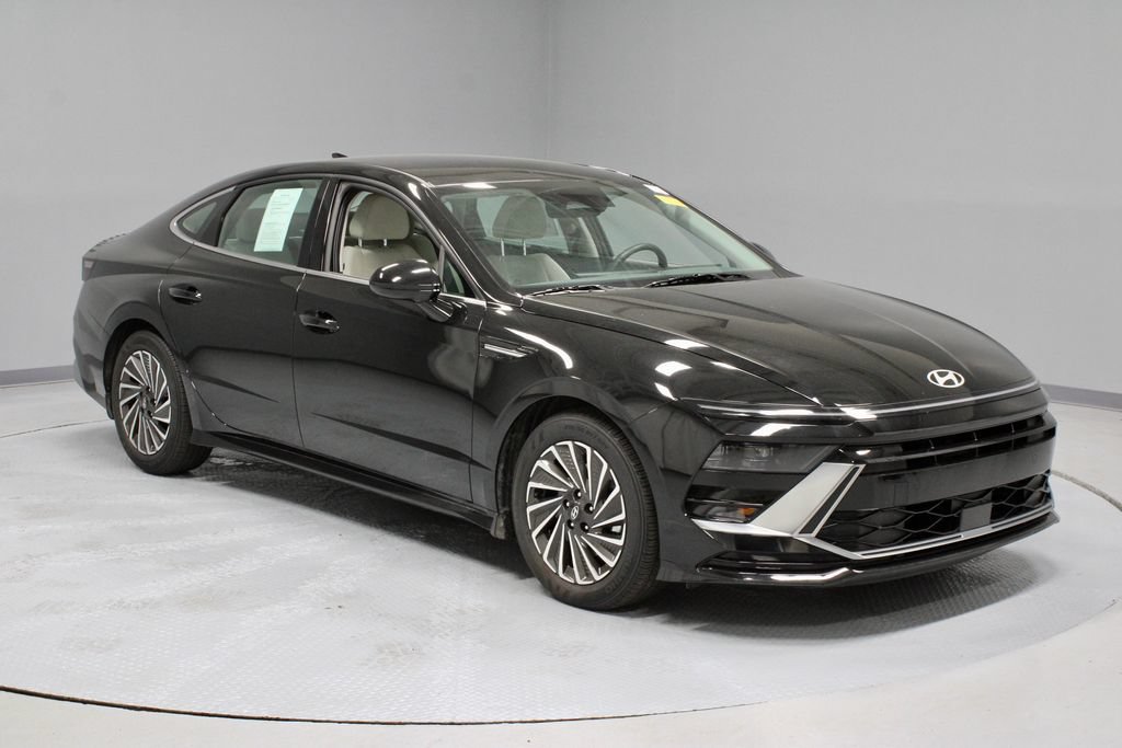 Certified 2025 Hyundai Sonata SEL