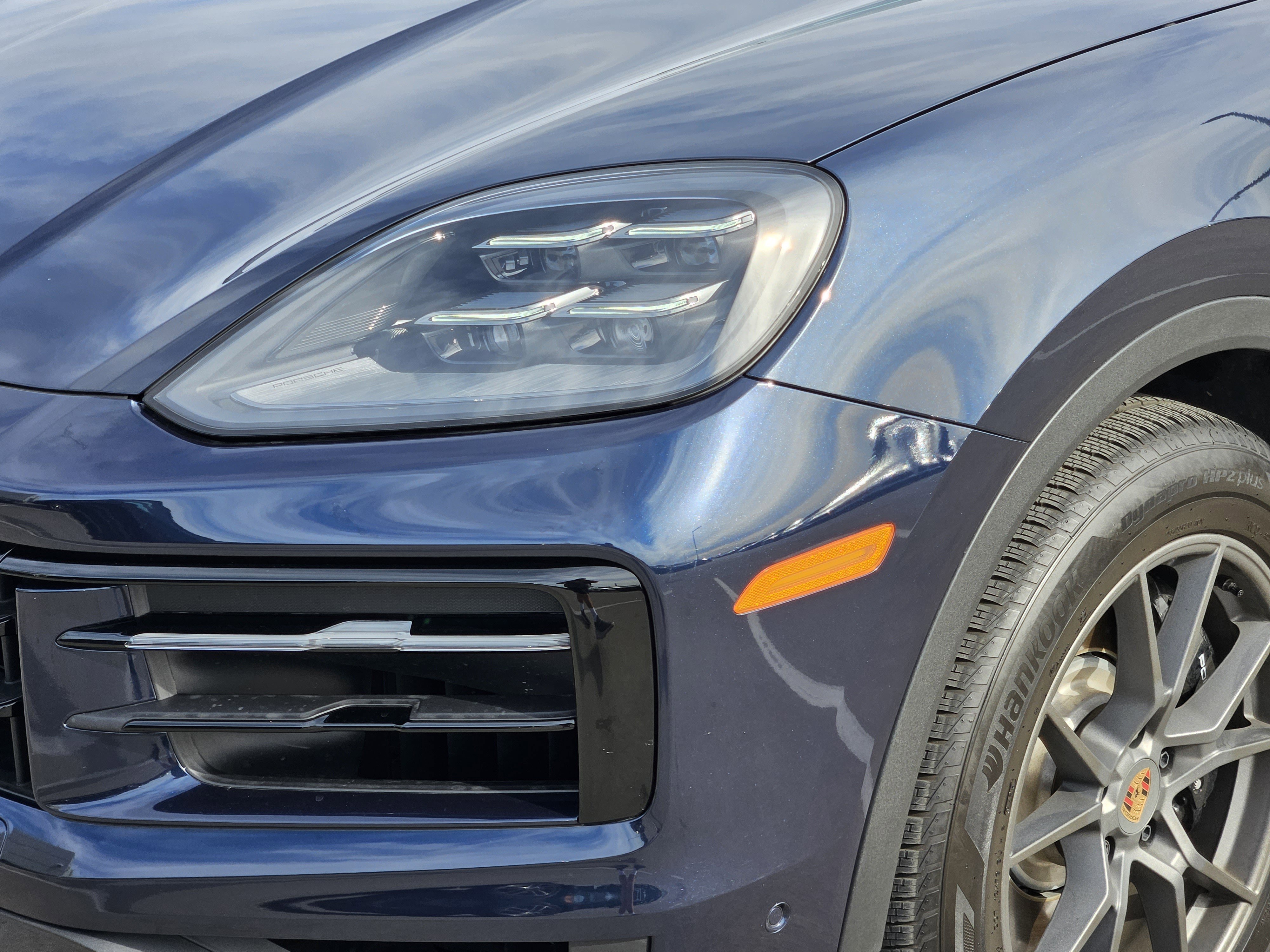 Certified 2025 Porsche Cayenne S image 12