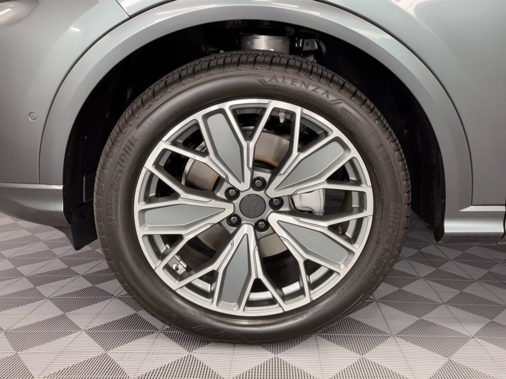 New 2026 Audi Q5 Prestige AWD/4WD image 13