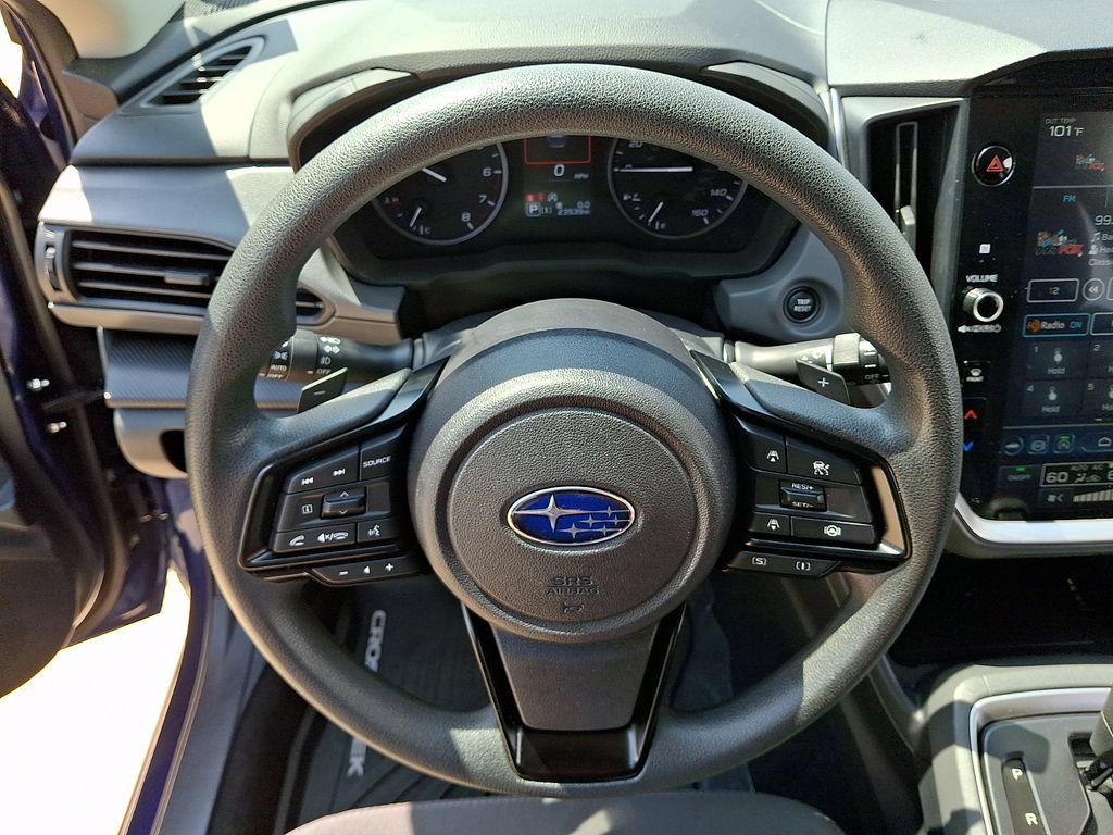Used 2025 Subaru Crosstrek 2.5i Premium AWD/4WD image 18