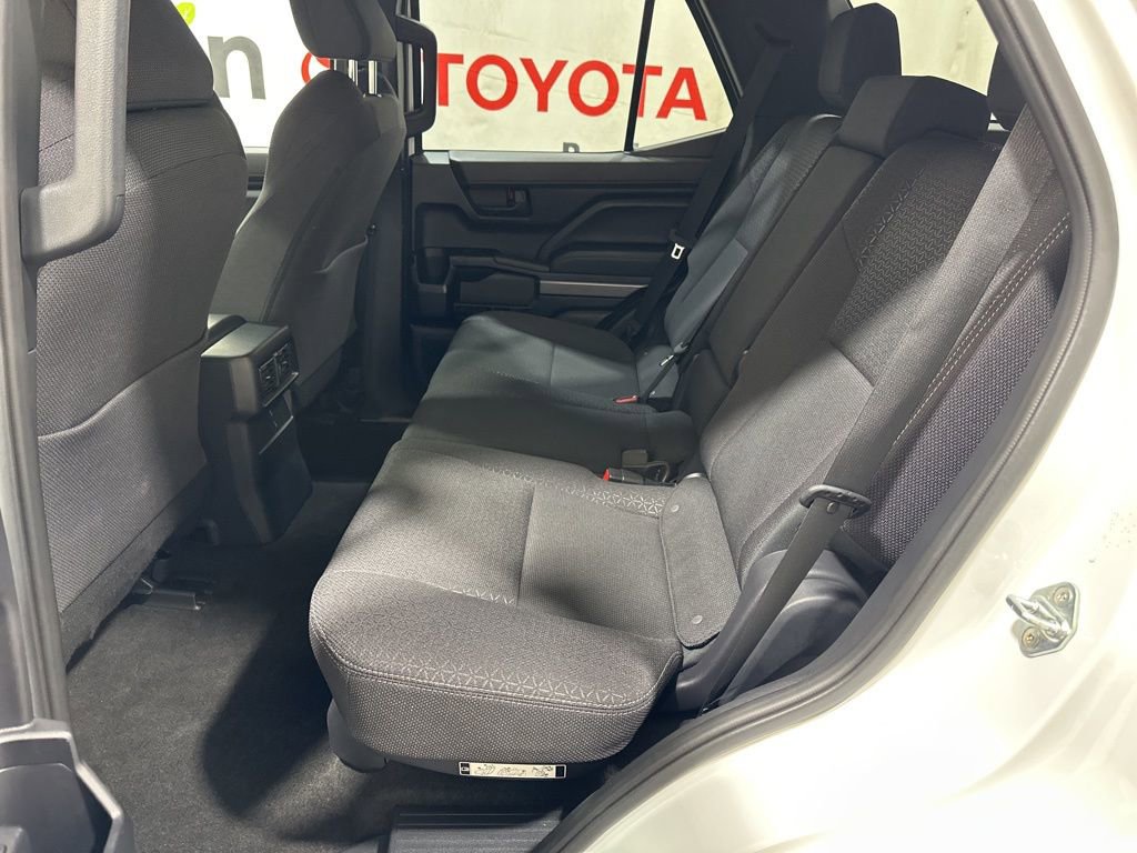 Used 2025 Toyota 4Runner SR5 image 20