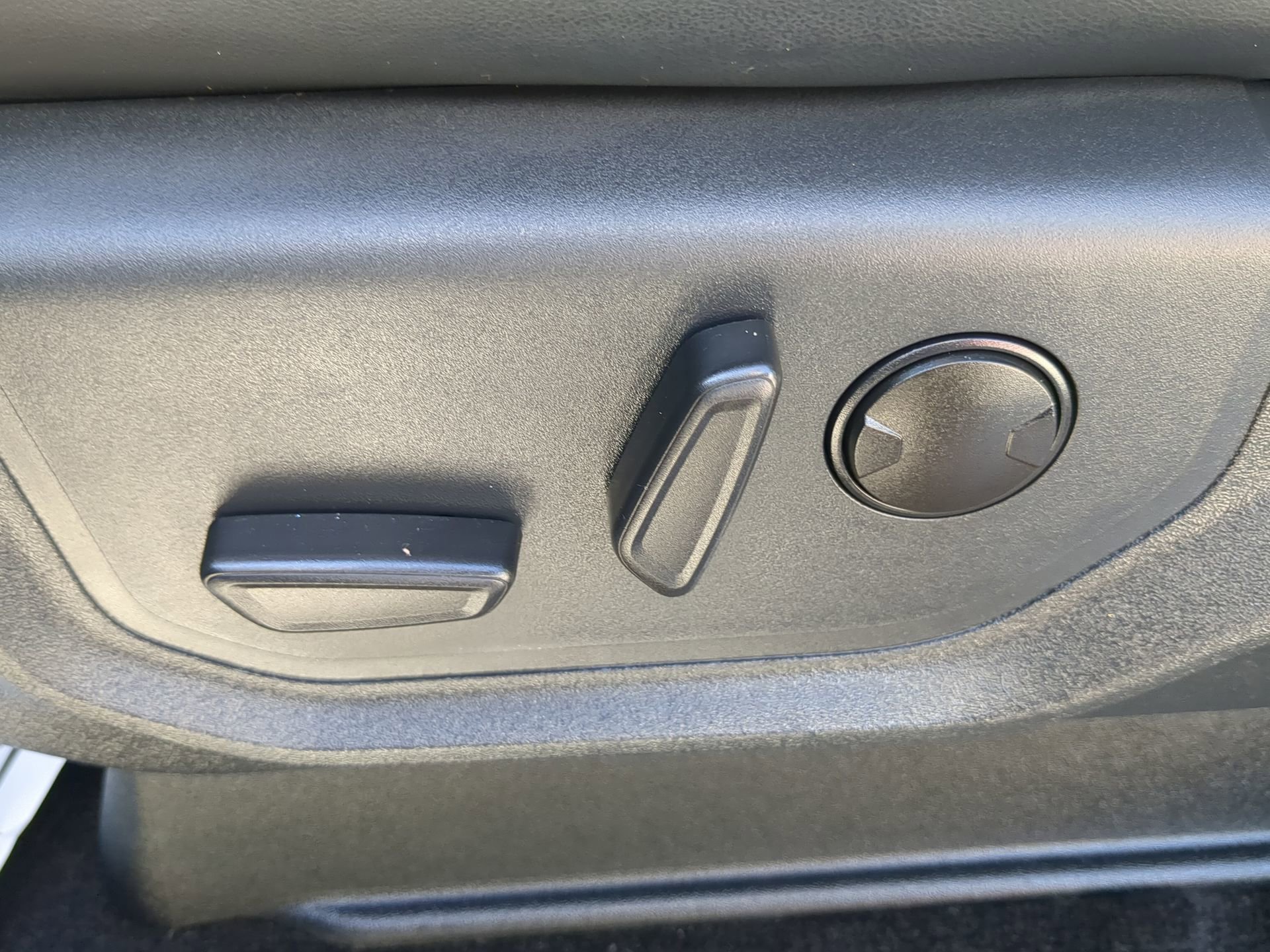 Certified 2022 Ford Expedition Max XLT image 45