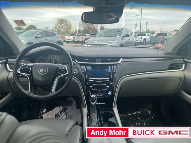 Used 2013 Cadillac XTS Premium FWD image 40