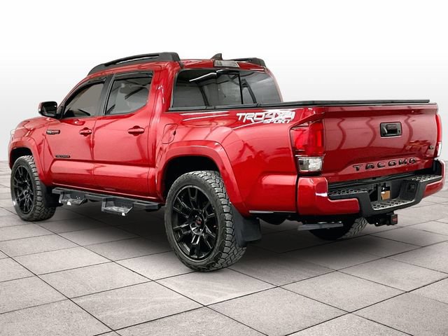Used 2017 Toyota Tacoma TRD Sport w/ Tow Package AWD/4WD image 10