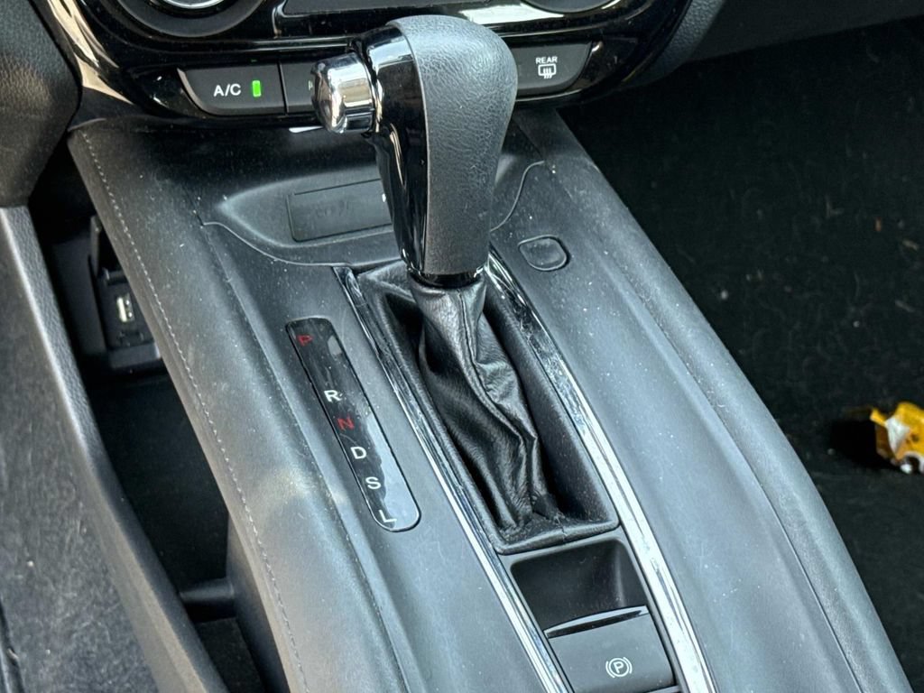 Used 2016 Honda HR-V LX image 15