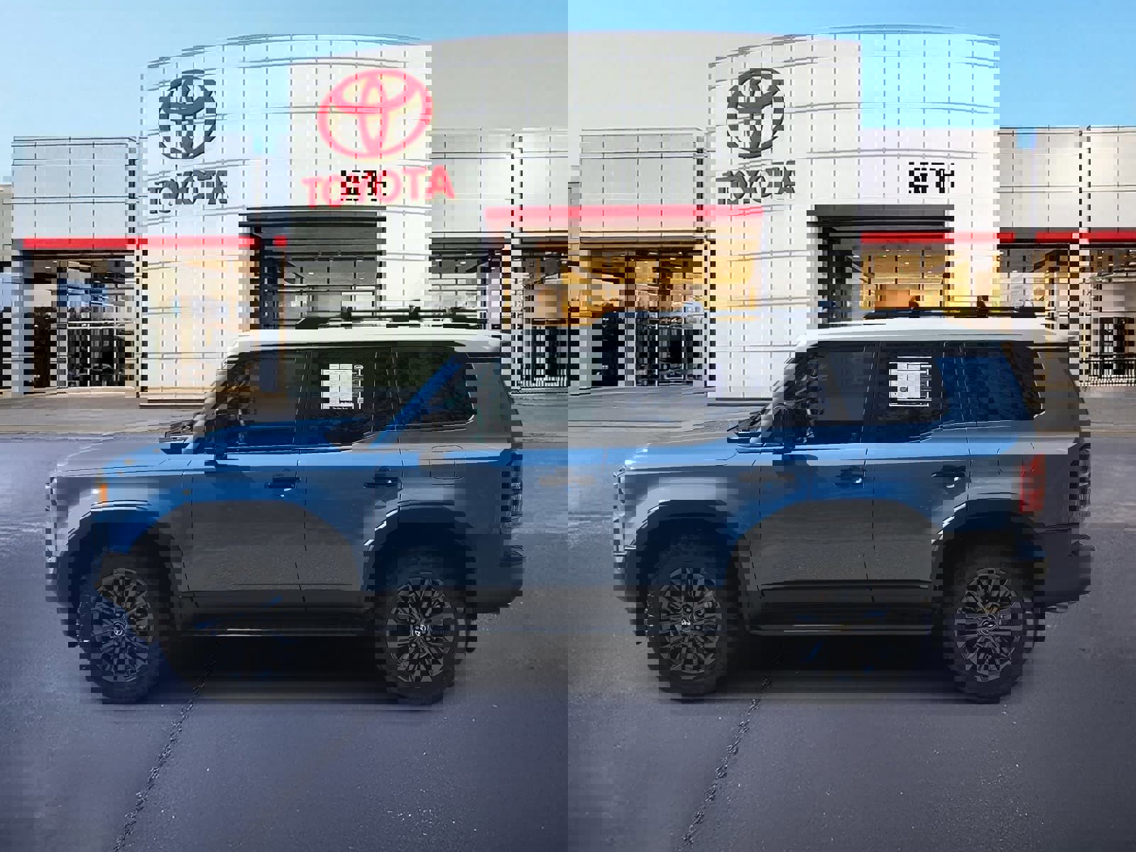 Used 2025 Toyota Land Cruiser w/ Premium Package image 7