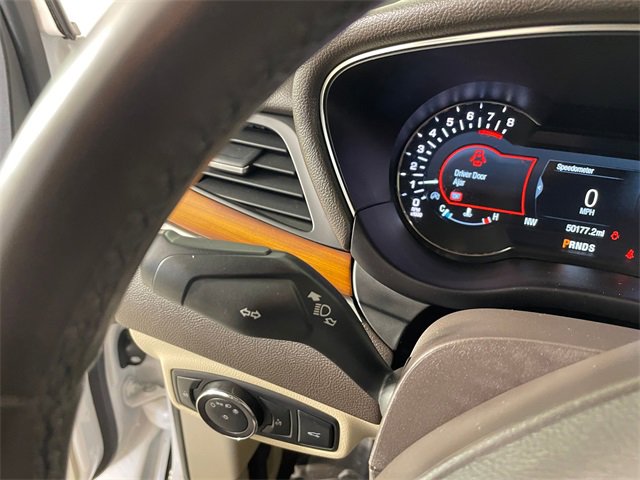 Used 2019 Lincoln MKC Select w/ Select Plus Package image 12