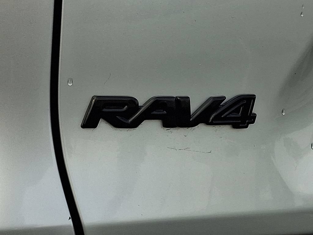 Used 2024 Toyota RAV4 XSE w/ Advanced Technology Package AWD/4WD image 10