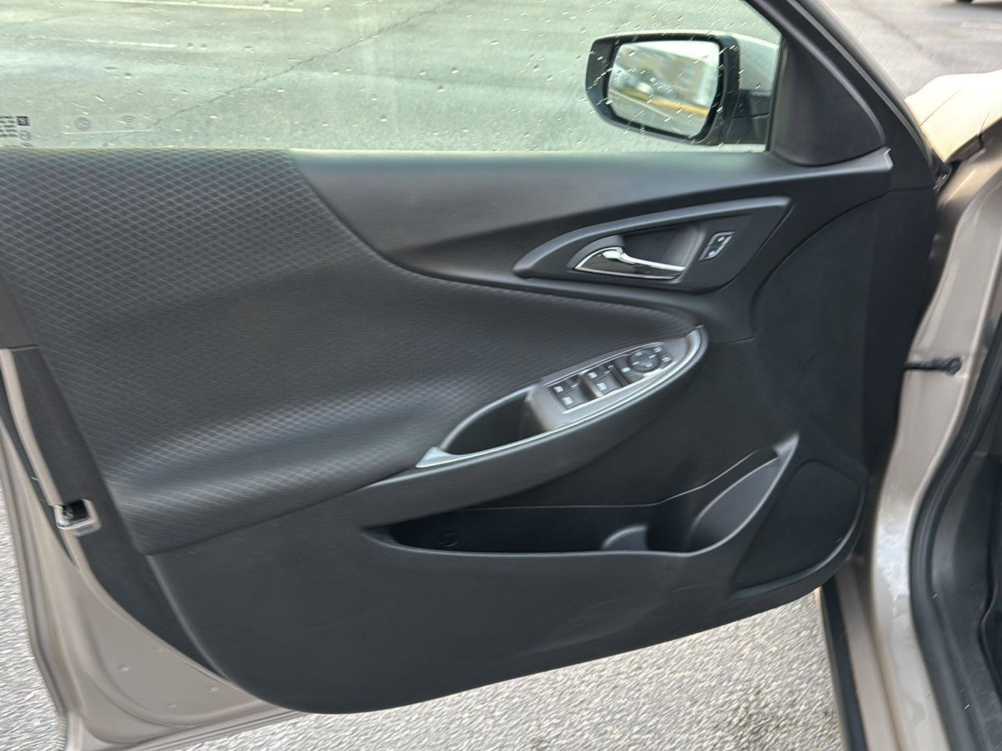 Used 2024 Chevrolet Malibu RS image 14