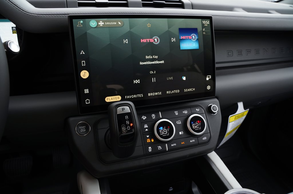 New 2026 Land Rover Defender 110 X-Dynamic SE AWD/4WD image 20