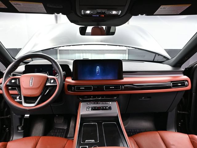 Used 2025 Lincoln Aviator Reserve w/ Jet Appearance Package AWD/4WD image 20