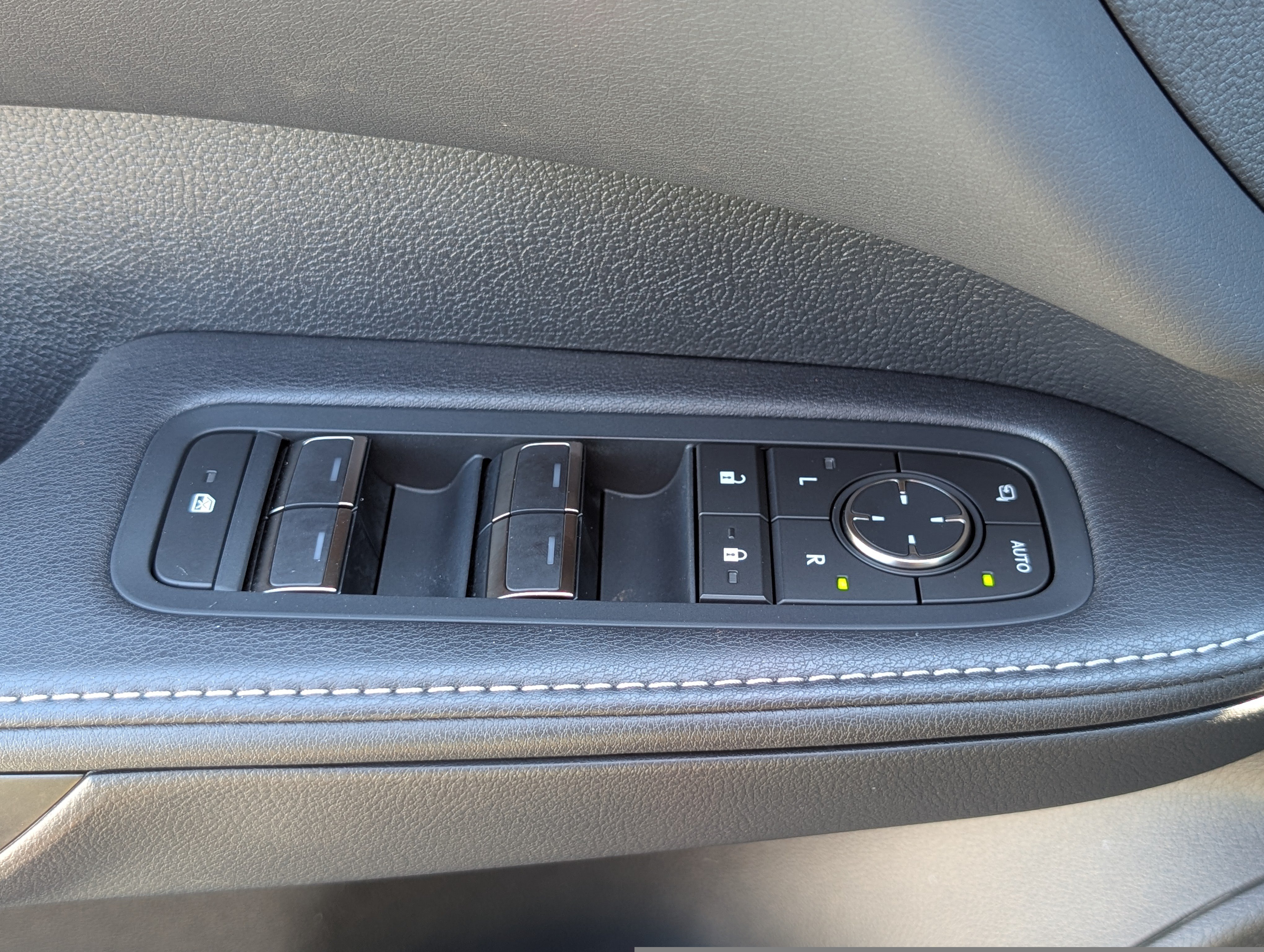 Used 2024 Lexus RX 350 F Sport w/ Technology Package AWD/4WD image 21