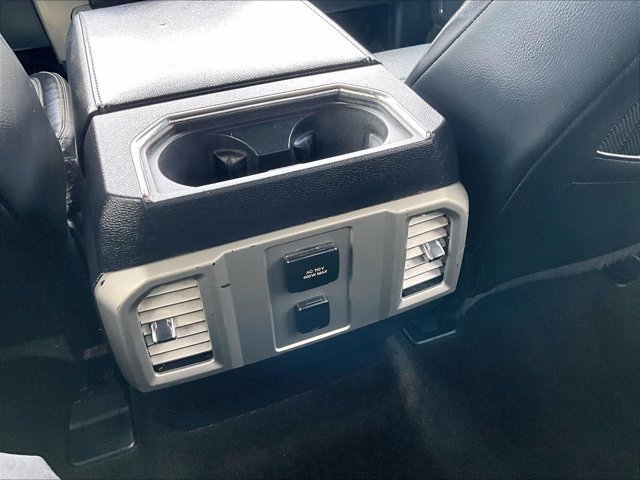 Used 2017 Ford F250 Lariat w/ Lariat Ultimate Package AWD/4WD image 25
