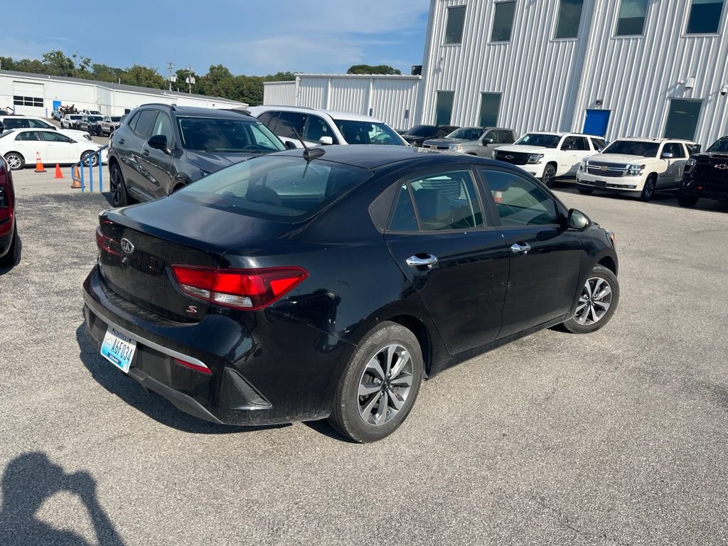 Used 2021 Kia Rio S w/ Technology Package FWD image 3