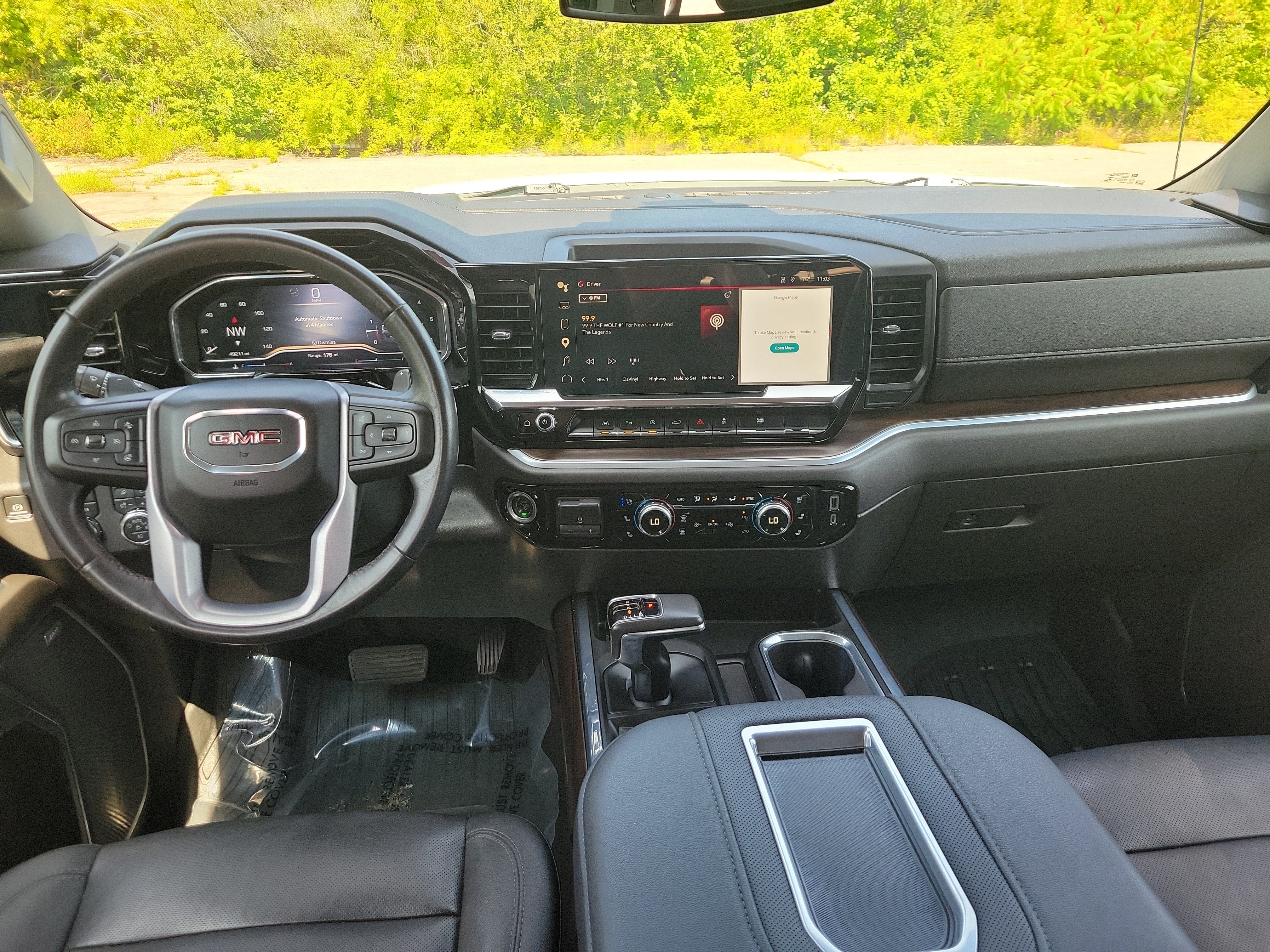 Used 2022 GMC Sierra 1500 SLT w/ SLT Premium Plus Package AWD/4WD image 18