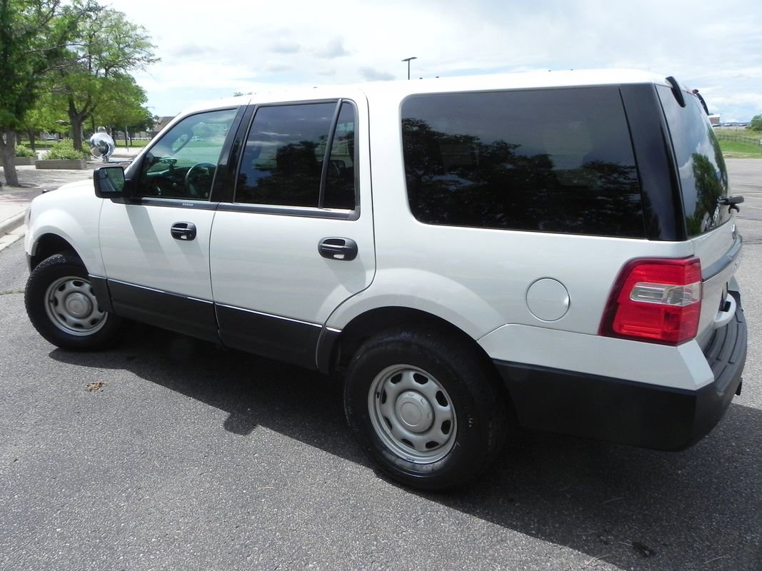 Used 2017 Ford Expedition XL image 2