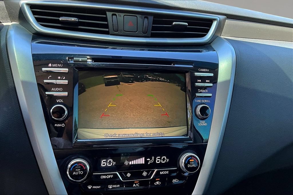 Used 2019 Nissan Murano S AWD/4WD image 14